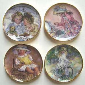 Dollhouse Miniature Young Children Platter 2Pcs.